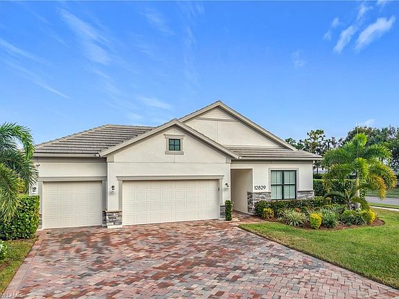 2nd image of 12829 Chadsford Cir