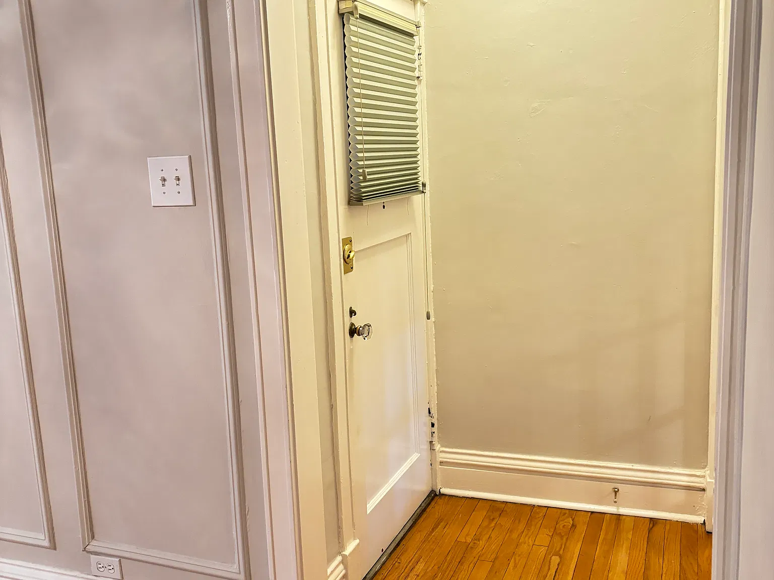 3 bed, 2.0 bath, 1785 sqft, $2,400 — Photo 2