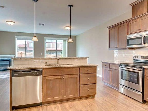 4th image of 2617 NE 131st Ave