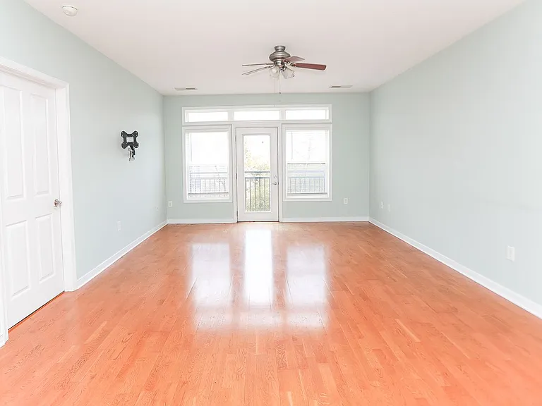 388 Boush St #222 — Photo 7