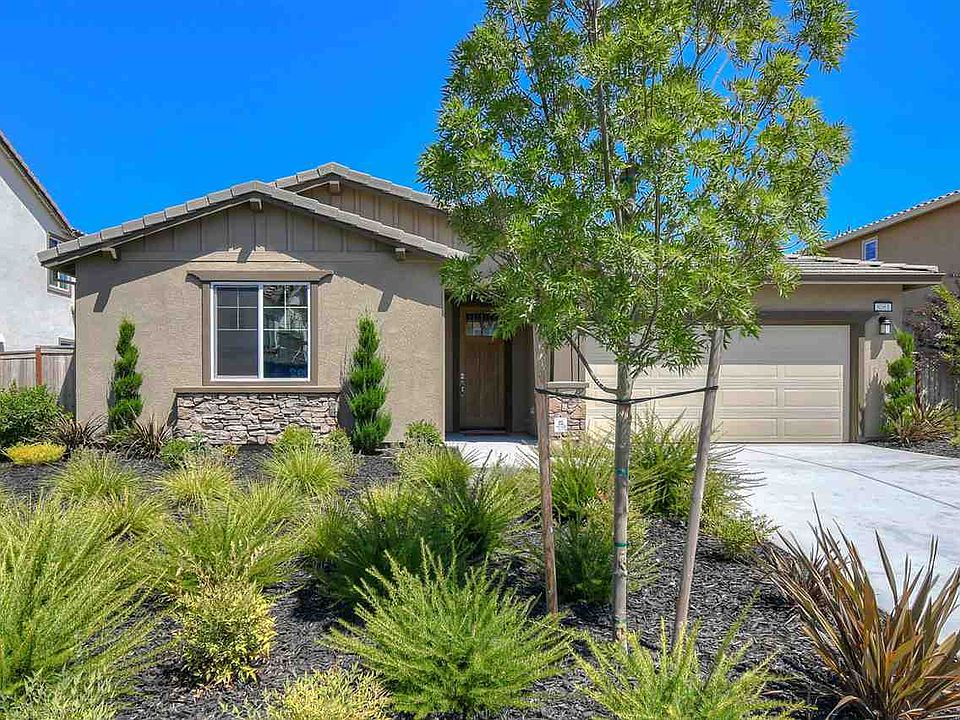 1st image of 8061 Crane Hawk Ct