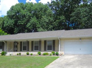 8511 Hickory Hill Ln SE, Huntsville, AL 35802