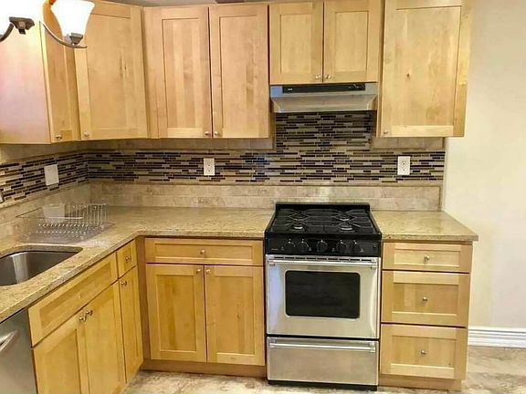3rd image of 25-45 43rd St #1