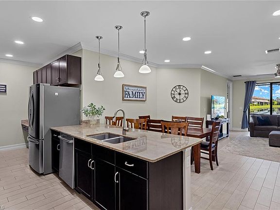 3rd image of 7694 Bristol CIR
