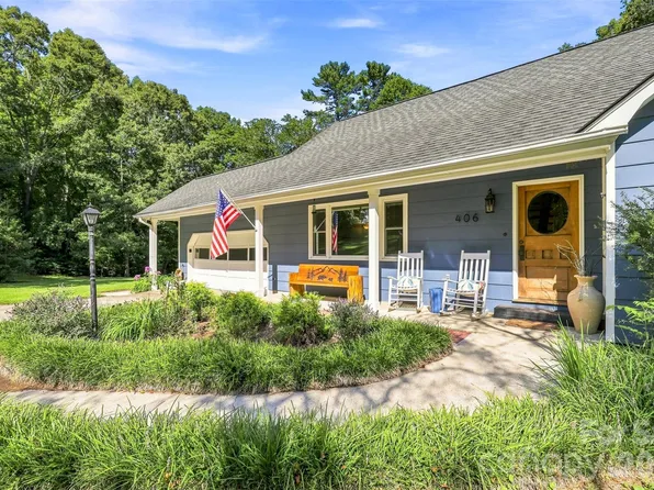 406 Friendship Ln, Pisgah Forest, NC 28768