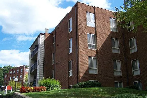 Stoneridge Apartments Exterior