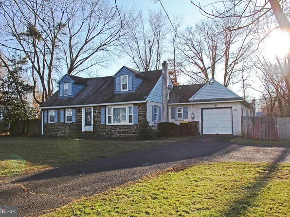 1026 Welsh Rd, Lansdale, PA 19446