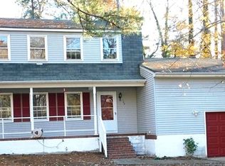 102 Chapel Hill Ln, Williamsburg, VA 23188