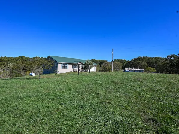 20793 Farm Road 1150, Cassville, MO 65625