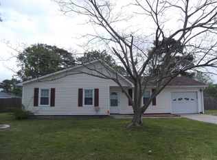 102 Pirates Ln, Havelock, NC 28532