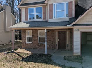 375 Searchlight Dr, Winder, GA 30680