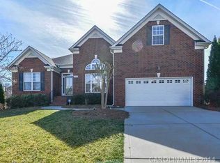 15320 Aberfeld Rd, Huntersville, NC 28078