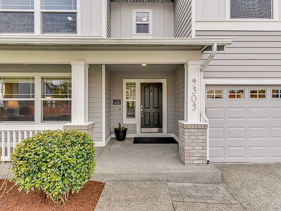 3rd image of 9303 225th Way NE