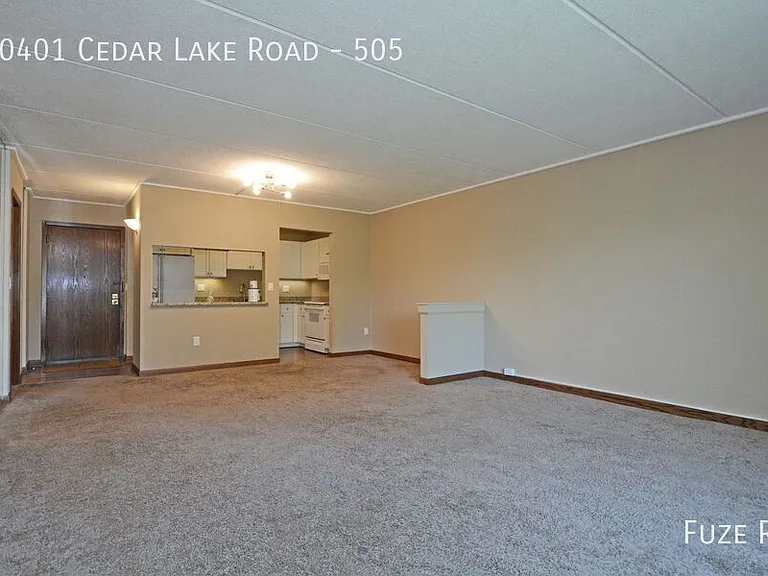 10401 Cedar Lake Rd #505 — Photo 10