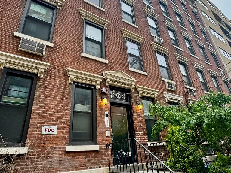 68 Park Ave #8 — Photo 12