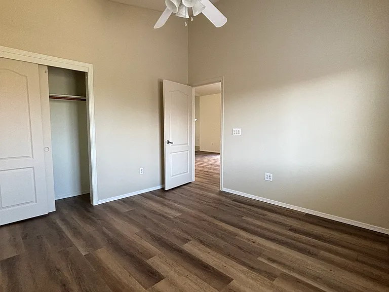 11399 W Stone Hearth St — Photo 39