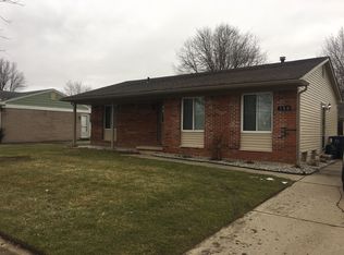 380 S John Hix St, Westland, MI 48186