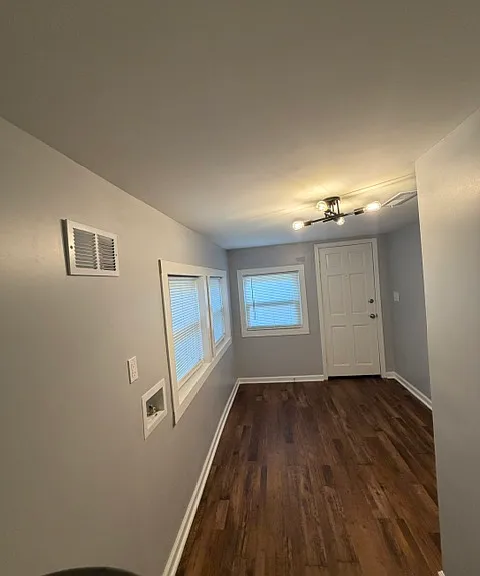 614 Tucker St — Photo 15