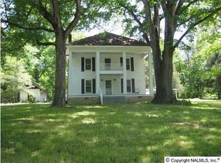 1251 Rice Blvd W, Fort Payne, AL 35968