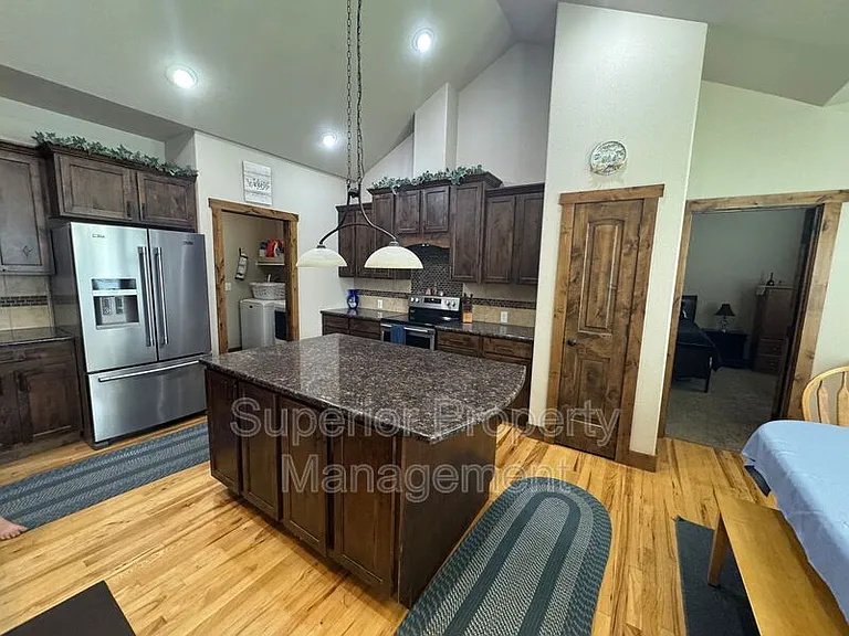 6515 Laramie St — Photo 7