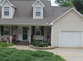 1161 Crestmont Rd, Concord, NC 28025