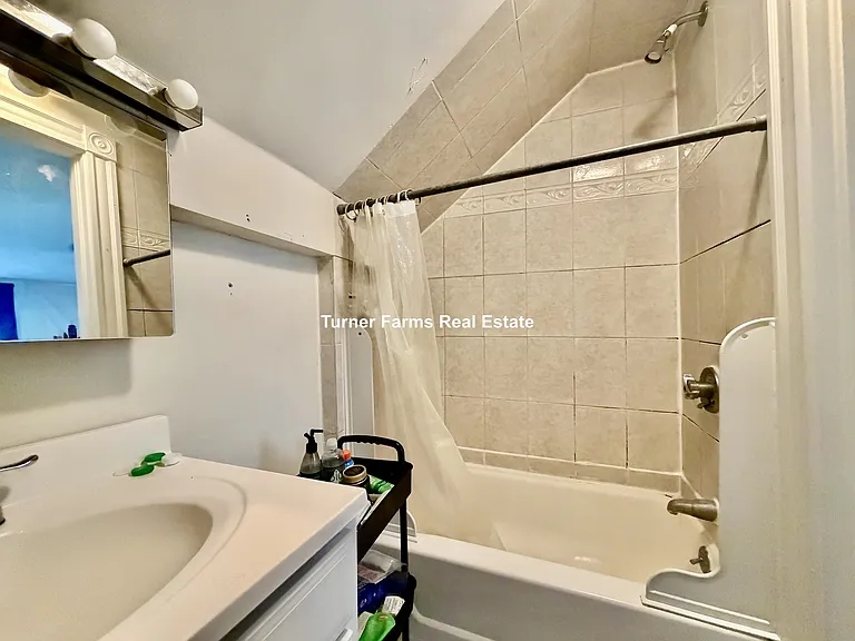 6 Lincoln Ave #1A — Photo 18