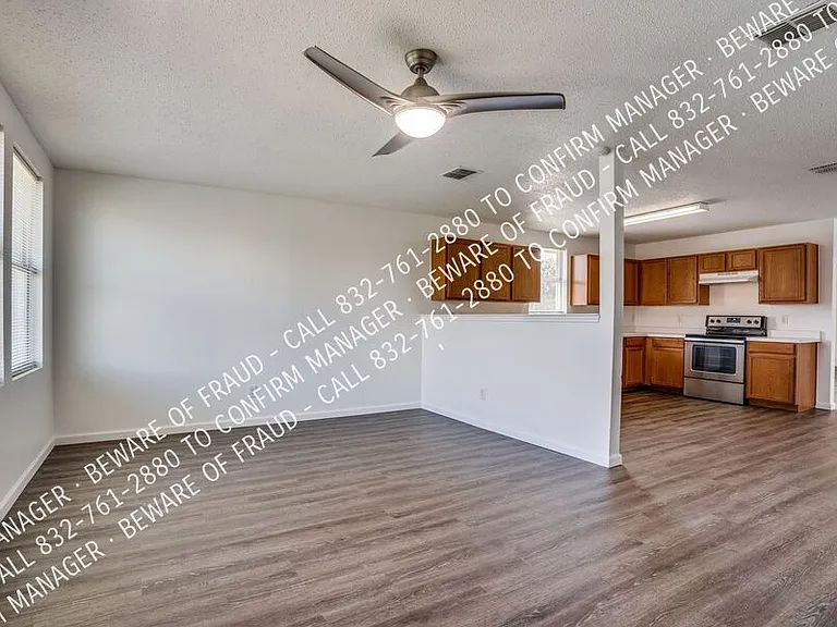 616 Almandora Dr — Photo 15