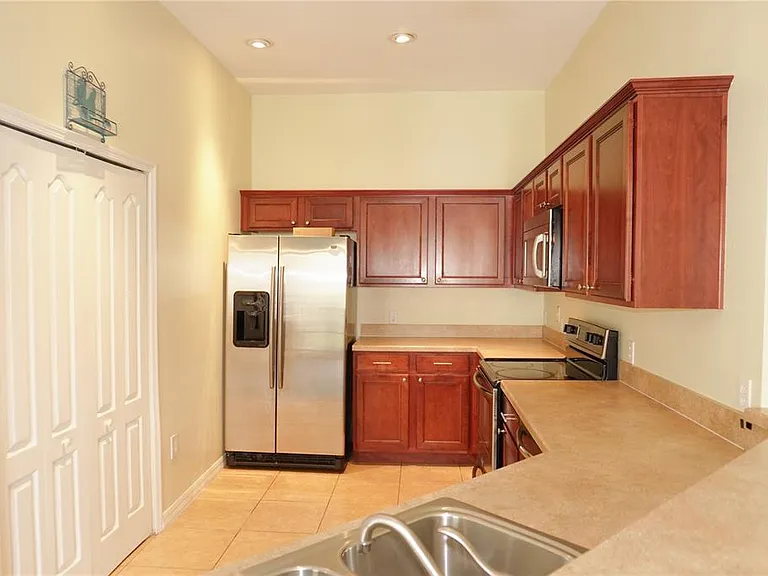 7125 Harmony Square Dr S #2 — Photo 3