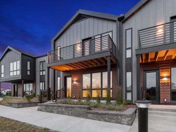 9378 South Alder PLACE #103, Oak Creek, WI 53154