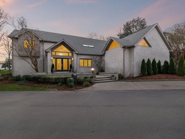 101 The Commons Dr, Nashville, TN 37215