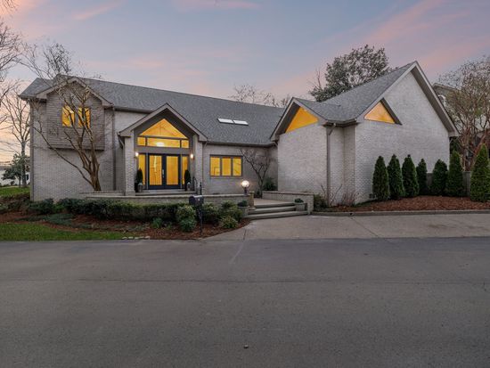 101 The Commons Dr, Nashville, TN 37215