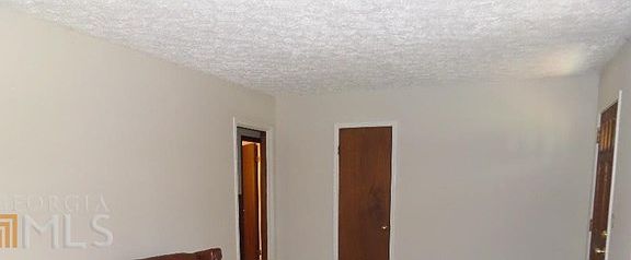 5th image of 263 King Arthur Dr