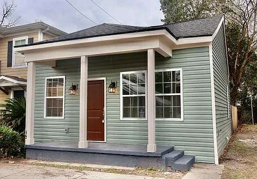 1113 E Bolton St Photo 1