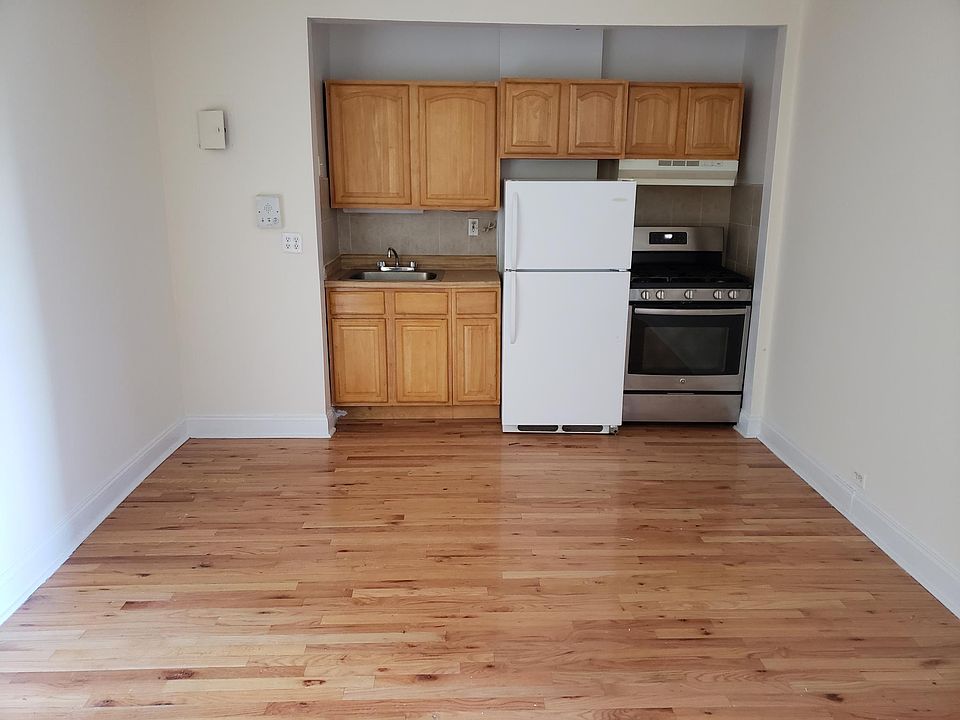 1st image of 911 McLean Ave APT B9