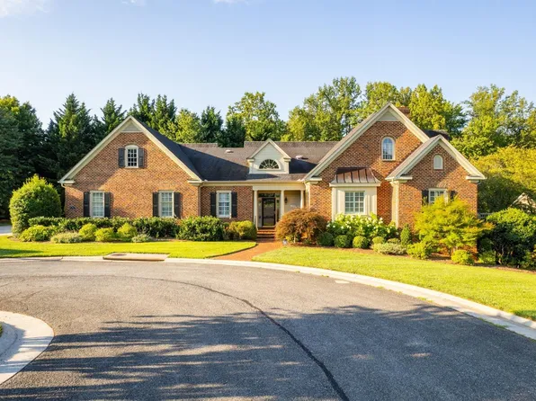 1015 Edenboro Ct, Lynchburg, VA 24503