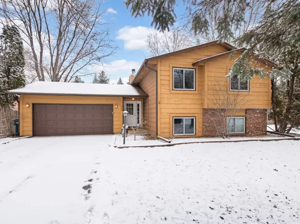 824 80th Ave N, Brooklyn Park, MN 55444