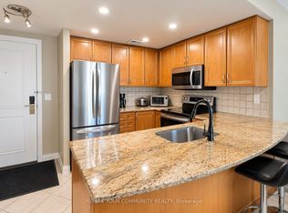 2727 Keele St #619, Toronto, ON M3M 2E9