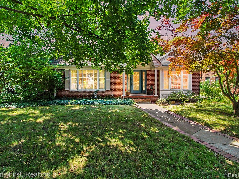 1st image of 620 Beechmont St