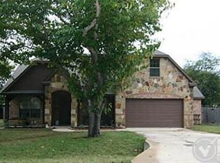 504 Cove Dr, Shady Shores, TX 76208