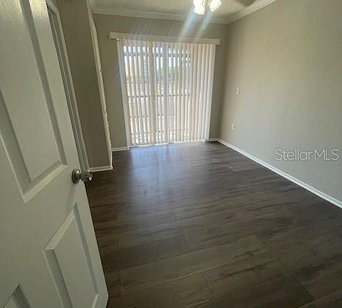 3rd image of 115 Oyster Bay Cir APT 320