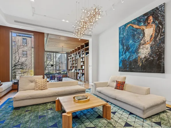 535 1st Street image 1 of 15