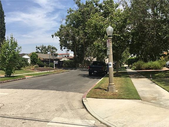 5th image of 4409 Mariota Ave