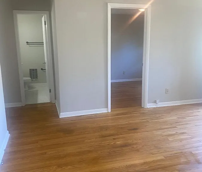 852 Athens Dr — Photo 3