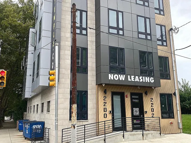 1 bed, 5000 sqft, $850 — Photo 2