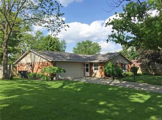 4548 Moss Oak Trl, Bellbrook, OH 45305