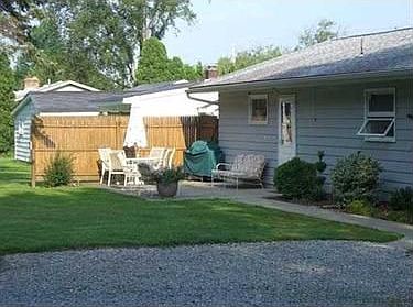 3rd image of 47 Edgewood Dr