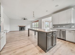 6774 Queensland Ln N, Maple Grove, MN 55311