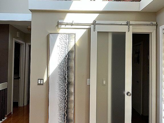 Barn Door - Utility RM