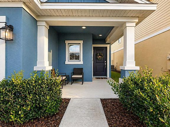 3rd image of 4394 Babbling Brook Way