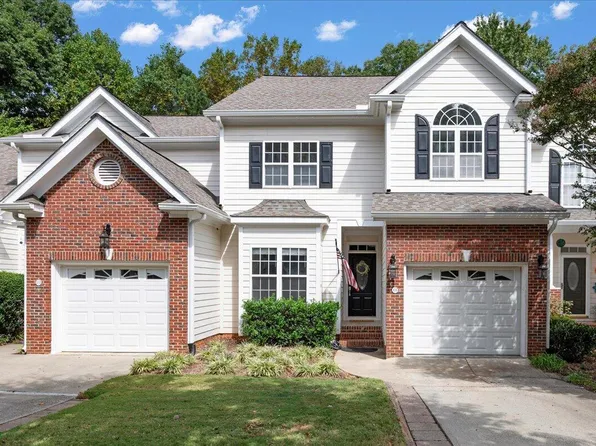 105 Brush Stream Dr, Cary, NC 27511